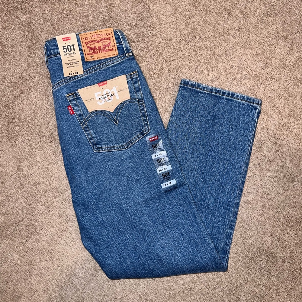Levi’s 501 Cropped Jeans